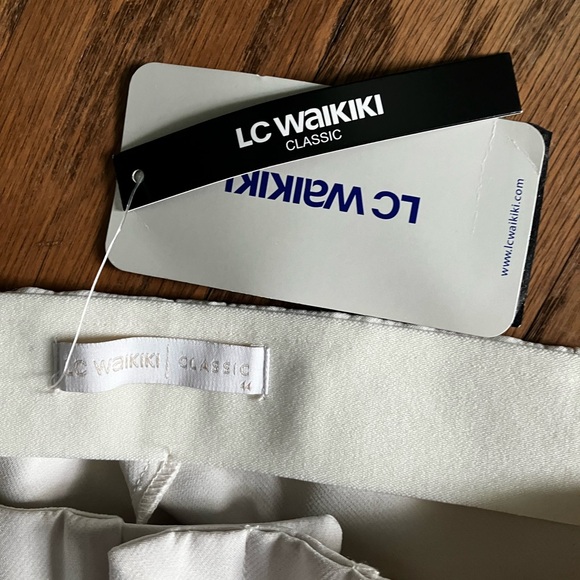 NWT LC Waikiki women’s white modern pants with front split Euro size 44, US 14 - Picture 14 of 16